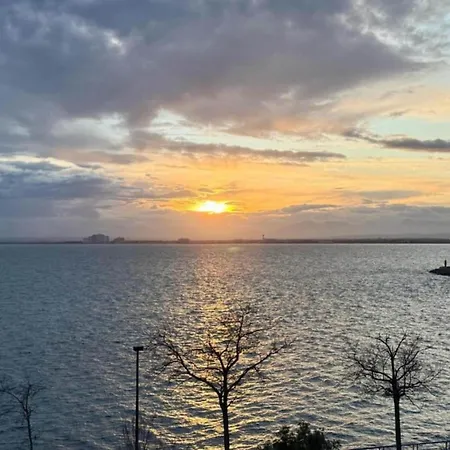 Pleasant In Near Playa Apartment